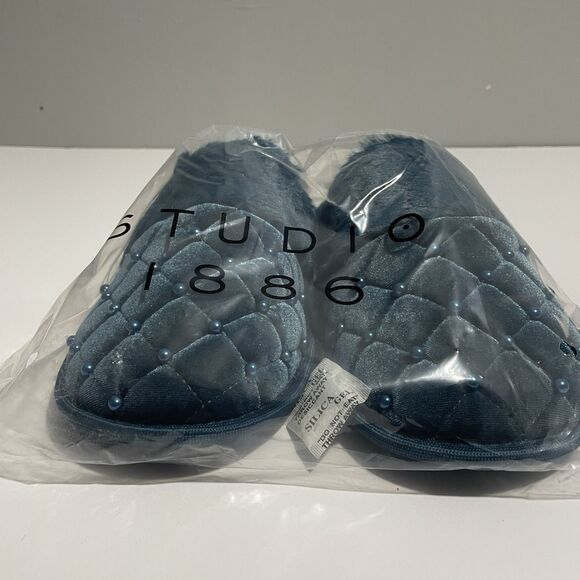 Avon Women’s Soft Faux Fur & Pearls Green Slippers Size 9/10 - Picture 2 of 7